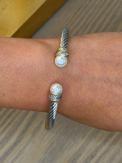 Twist Pearl Cuff